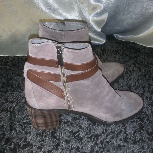 Women’s Michael Kors Ankle Boots - Picture 4 of 5